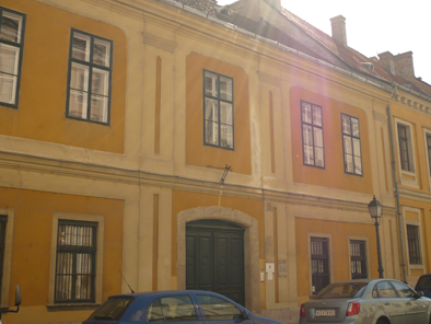 Könyvtár
